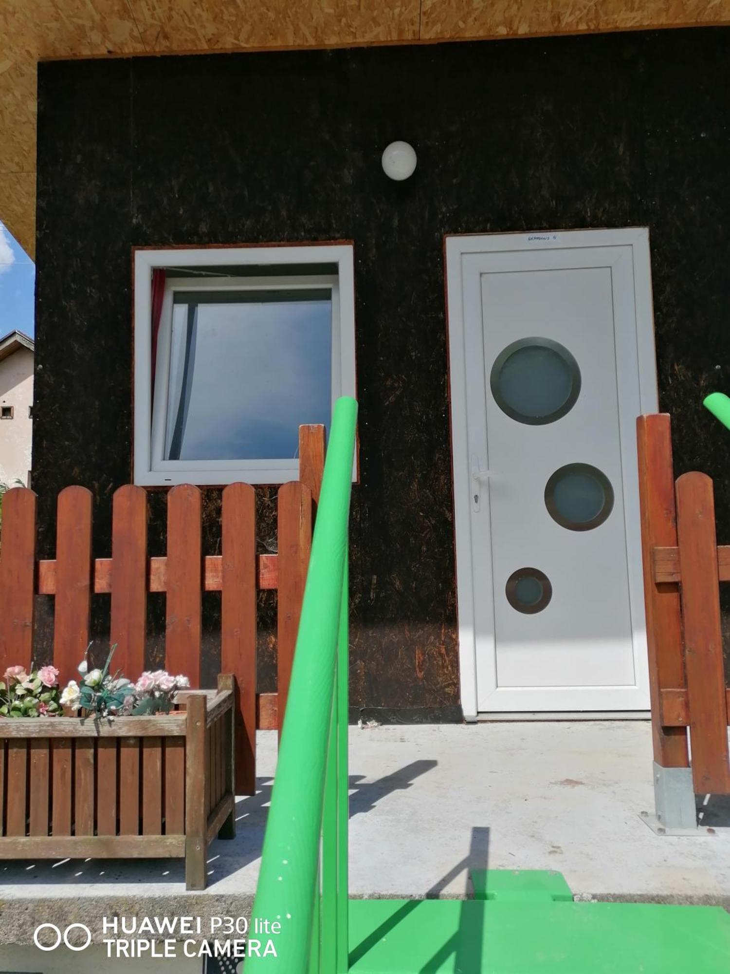 Hostel Trajan Долни Милановац Екстериор снимка